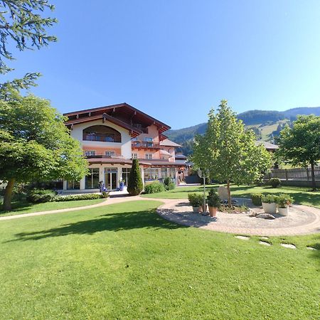 Hotel Angerwirt Клайнарл Екстериор снимка