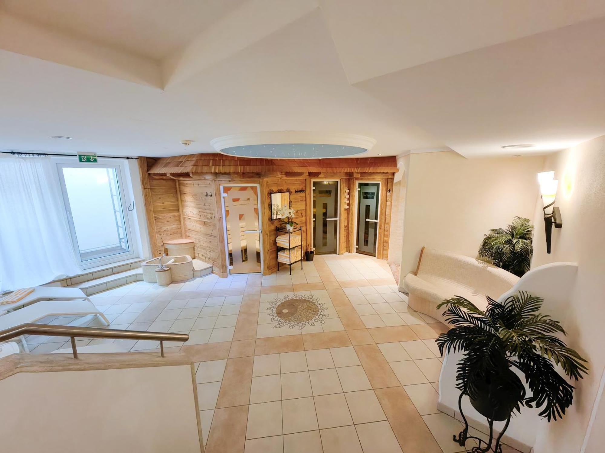 Hotel Angerwirt Клайнарл Екстериор снимка